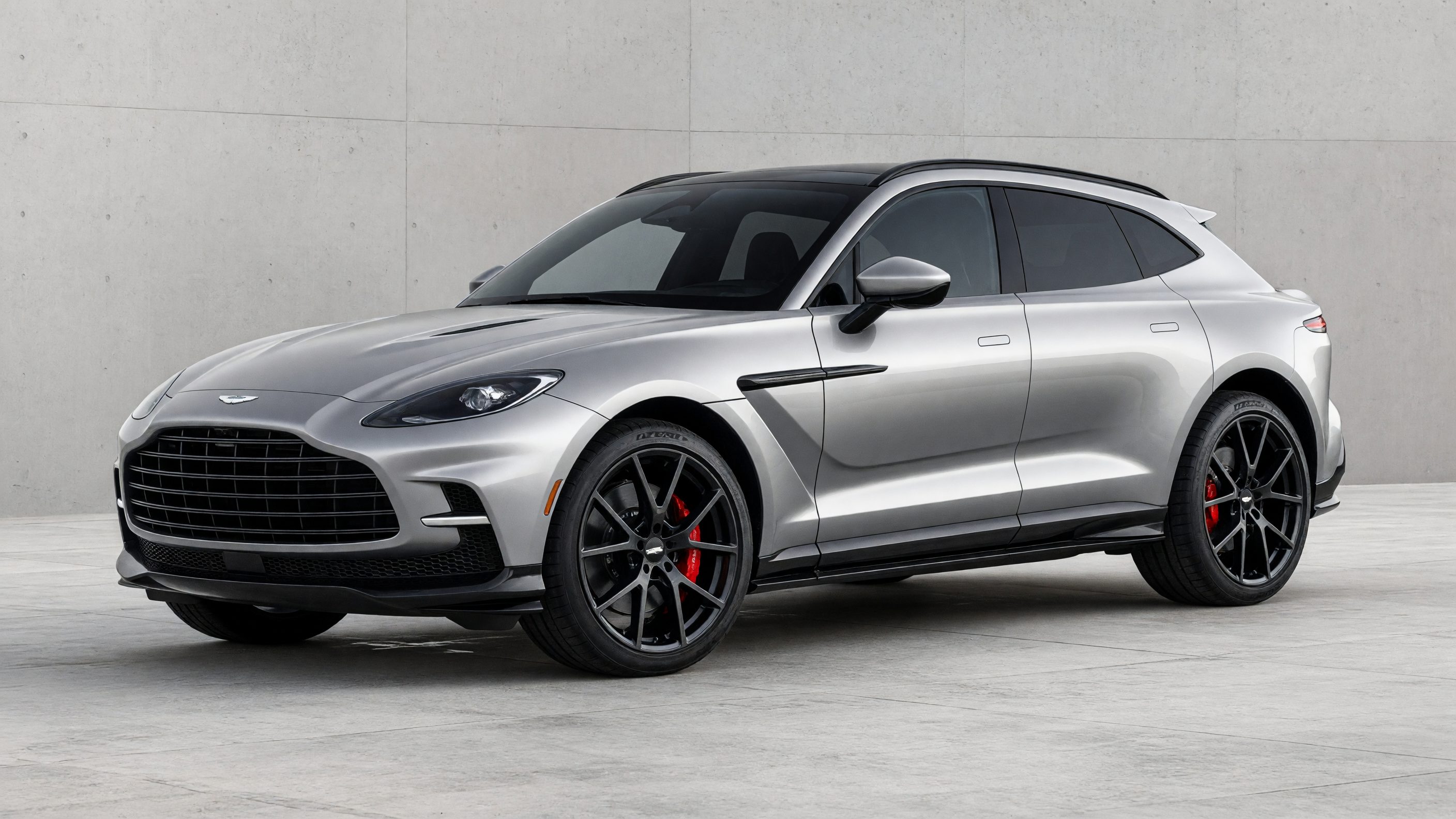 2022 Aston Martin DBX | Exotics Group