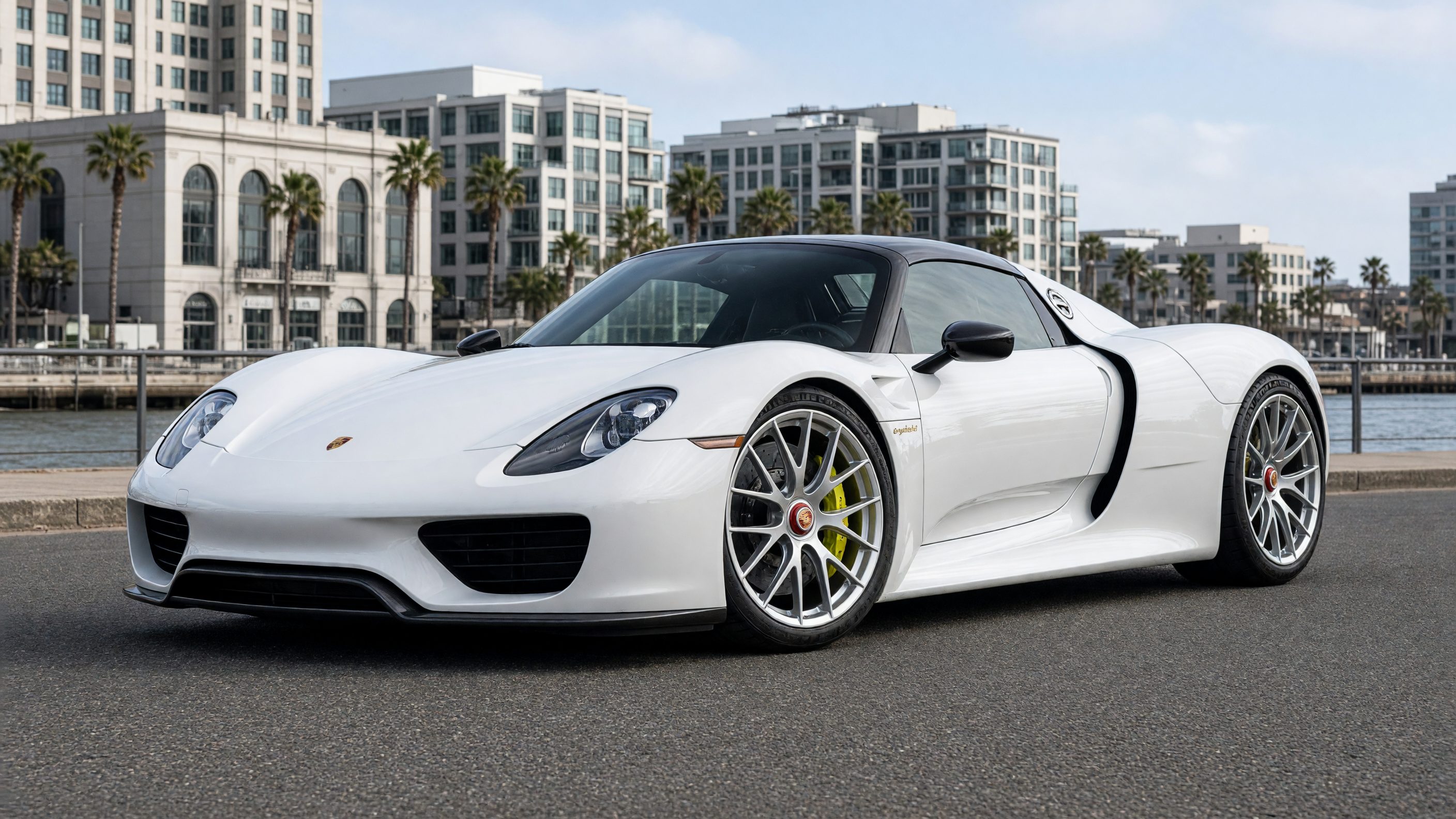 2015 Porsche 918 Spyder | Exotics Group